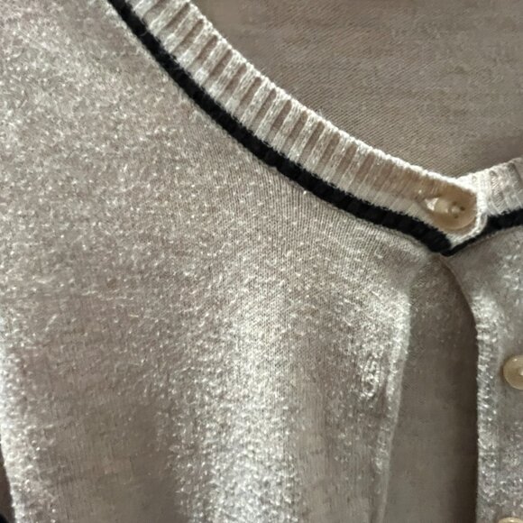 Gap Beige Cardigan - Picture 3 of 3